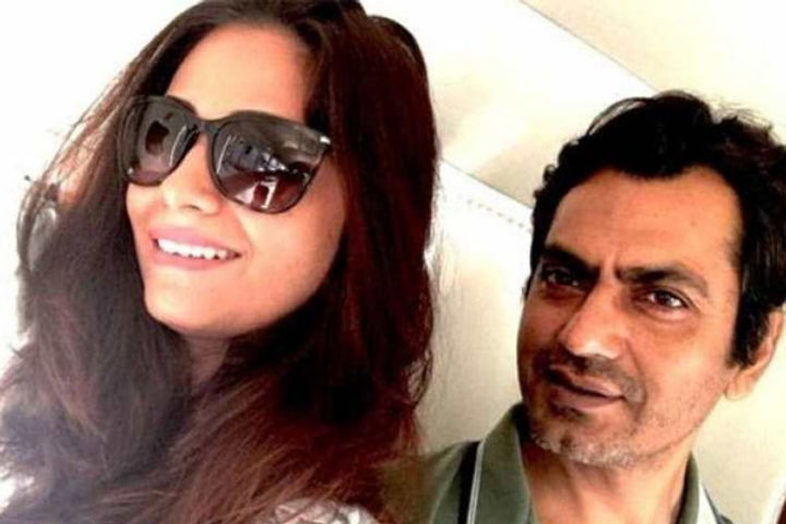 friend accuses nawazuddins ex wife Aaliya took 50 lakhs four years ago 