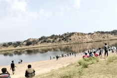 7 devotees of mp drowned in chambal rescue operation started