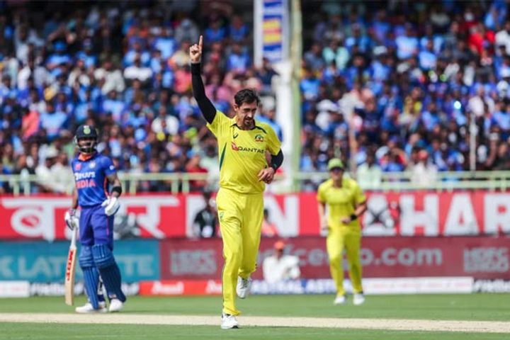 Australia beat India by 10 wickets, India's biggest defeat in ODI history Australia beat India by 10 wickets, India's biggest defeat in ODI history