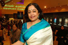kirron kher became corona infected information given on social media