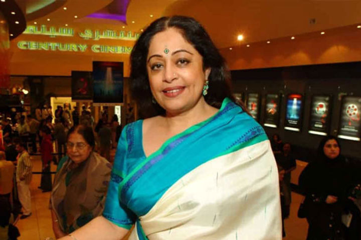 kirron kher became corona infected information given on social media