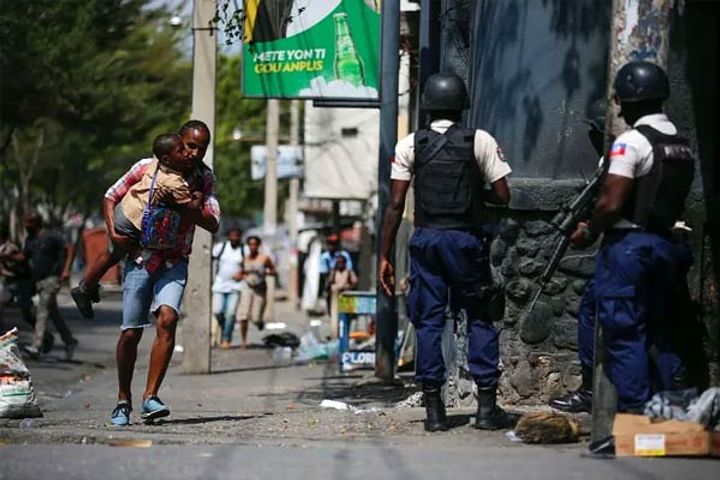 violence in haiti 187 killed in 11 days more than 150 injured hundreds displaced