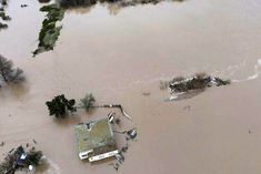 cyclone caused huge devastation in america the lights of many houses went off