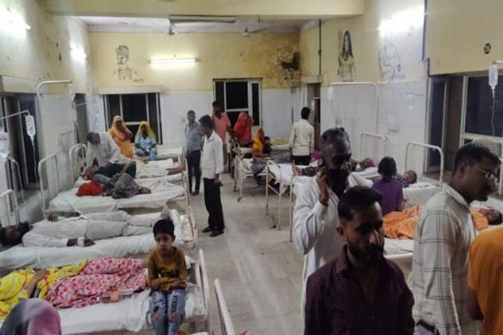 the condition of 200 people deteriorated due to food poisoning in jaisalmer