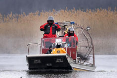 8 dead bodies including indian family found on us canada border including 2 children