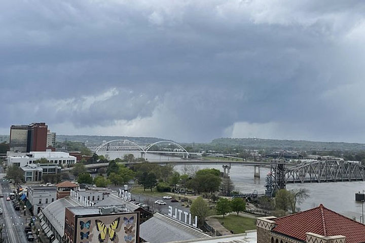 tornado wreaks havoc in arkansas usa