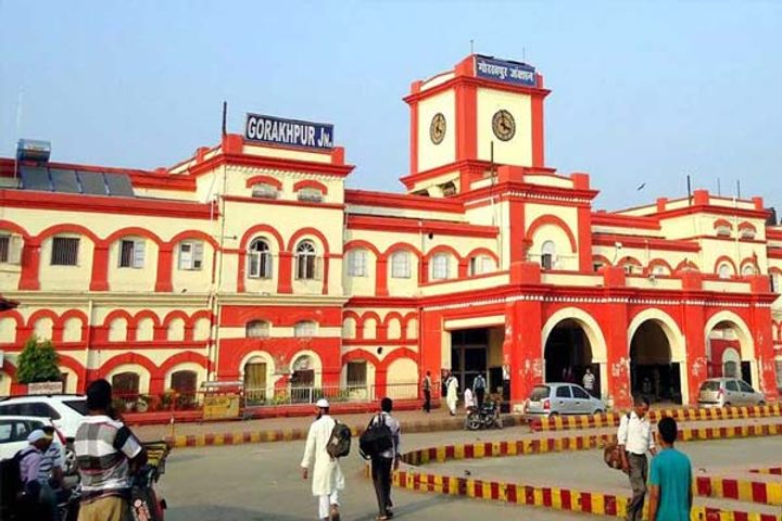 100 year old building of gorakhpur station will be demolished redevelopment will be done with rs 612