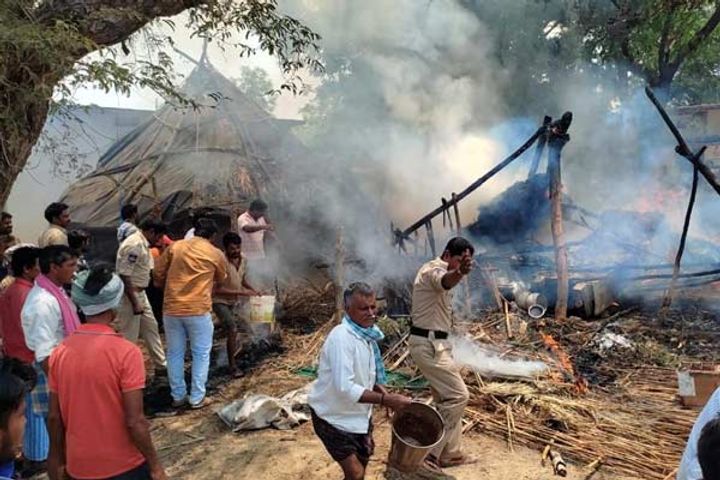 Fire in Telanganas Khammam district 2 killed 10 injured compensation announced