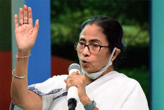 i will beg in front of people but will never beg in front of the government mamata banerjee