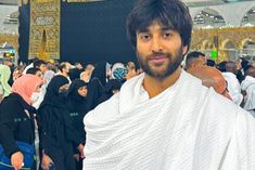 Meezaan Jaaferi recently visited Mecca to perform Umrah during Ramzan