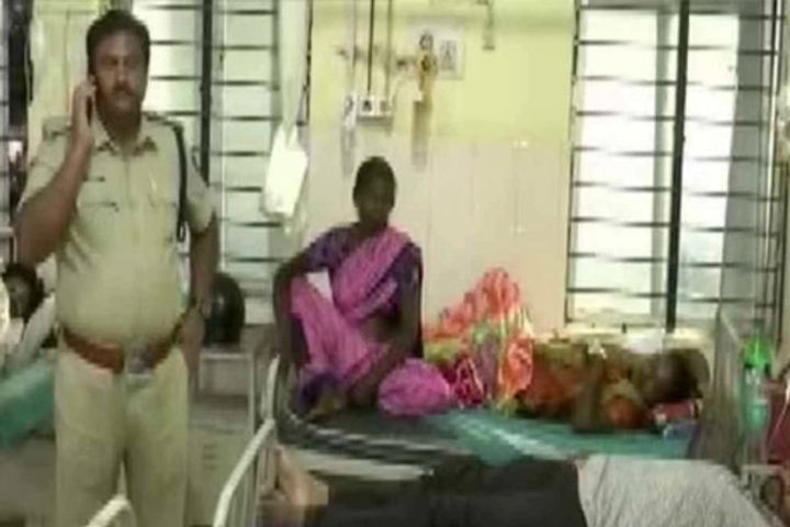 clash between bjp and jds workers many injured