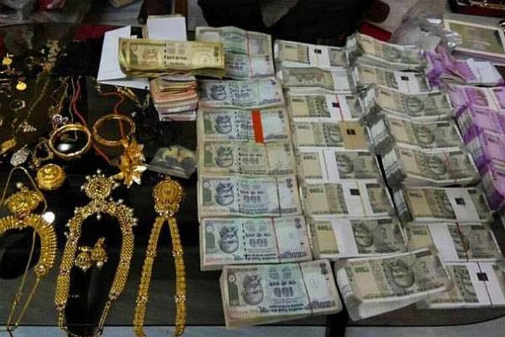 Raid at ADTP Gangadharaiya's premises in case of disproportionate assets