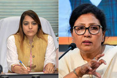 Election of Mayor and Deputy Mayor of Delhi today, contest between Shelly Oberoi and Shikha Rai