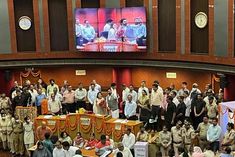 Shelly Oberoi again becomes mayor of Delhi, Aale Iqbal becomes deputy mayor