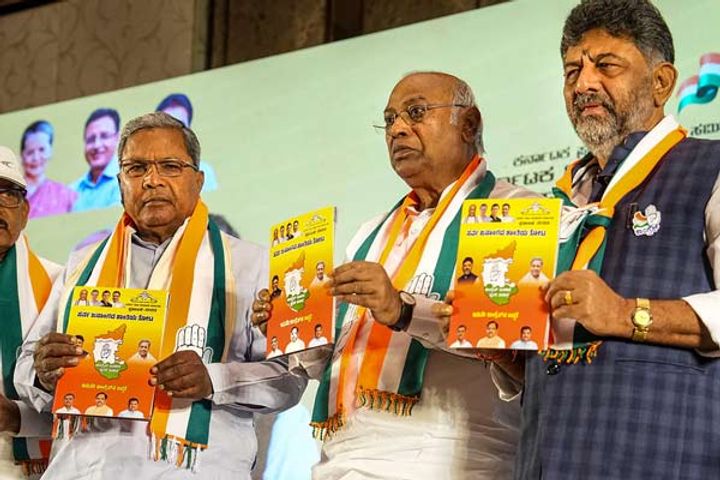 actions of congress banning bajrang dal heated up politics