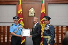 iaf chief Chaudhari meets top sri lankan military officials