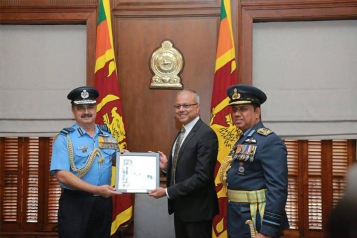 iaf chief Chaudhari meets top sri lankan military officials