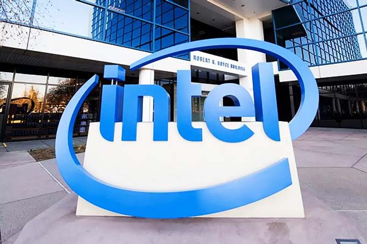 Intel will also show employees the way out to reduce costs