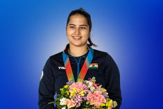 Rhythm Sangwan won bronze in ISSF World Cup Shooting