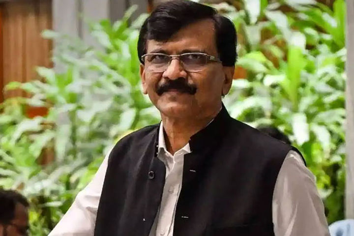 sanjay raut problems increased now case registered in nashik