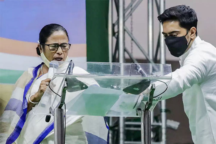 teacher recruitment scam cbi summons mamatas nephew for questioning