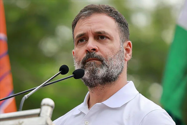 threats to kill rahul gandhi case registered in lucknow