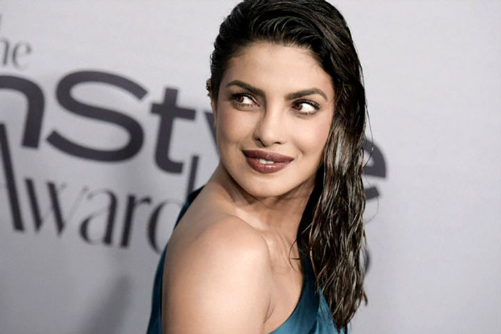 priyanka categorically refused to do a side role in hollywood said this to the makers