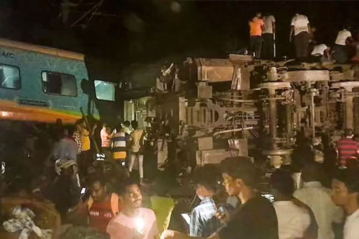 Coromandel Express Accident