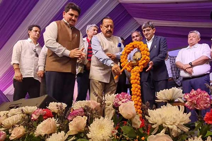jitendra singh inaugurates lavender festival in bhaderwah