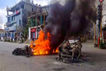 violence again in manipur miscreants set fire to 100 houses
