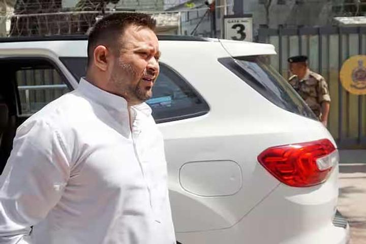 witness against tejashwi yadav in defamation case gives recorded cd of statement to court