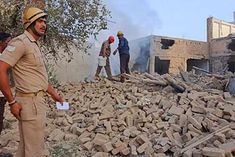 fierce fire in fireworks godown in sambhal 4 houses destroyed