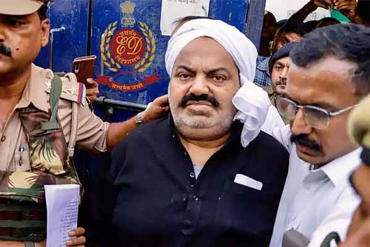 ed raids on the places of close relatives of mafia atiq ahmed