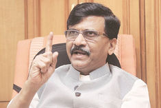 5 accused arrested for threatening sanjay raut