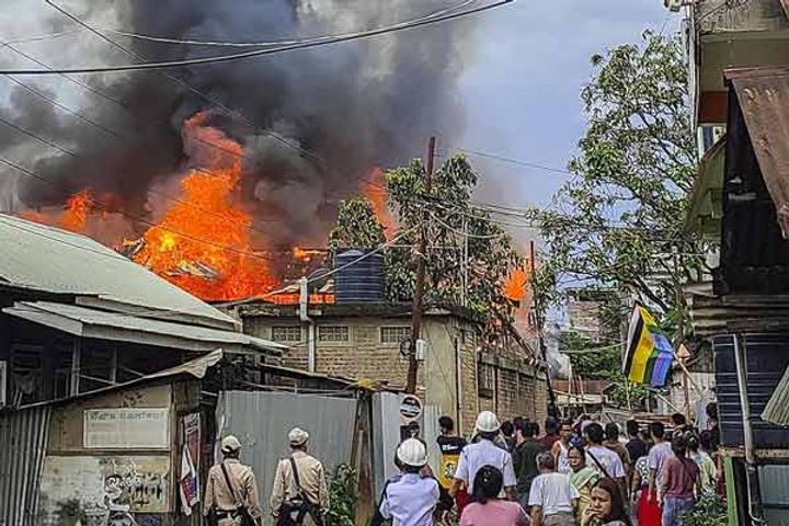 attempt to burn houses of bjp leaders in imphal