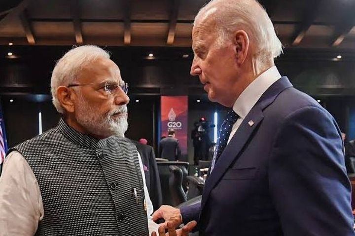 hollywood star richard gere admires pm modi