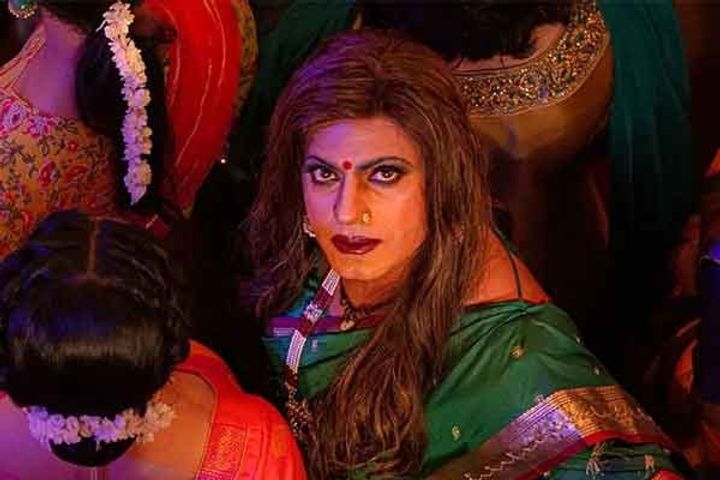 three hundred transgenders will be seen in nawazuddins film haddi
