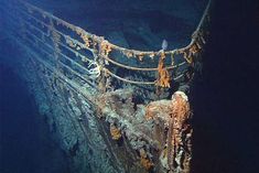 All five tourists who went to see the wreckage of Titanic died