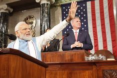 pm modi addressed us parliament for the second time got standing ovation 14 times