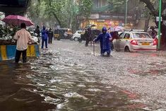 rain wreaks havoc in many cities of maharashtra floodlike scene