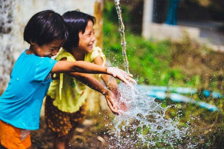 395000 children under the age of five die due to lack of drinking water sanitation and hygiene who