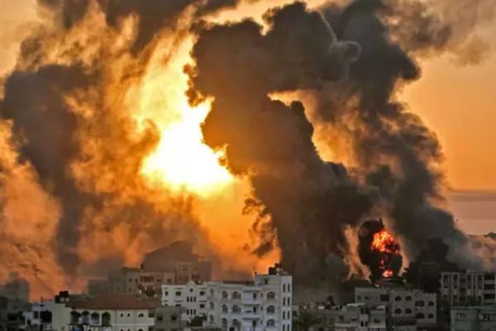 gaza militants fire 5 rockets at israel amid rising west bank tensions