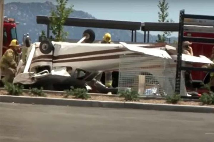 plane crashes shortly after takeoff in southern california plane crashes shortly after takeoff in southern california