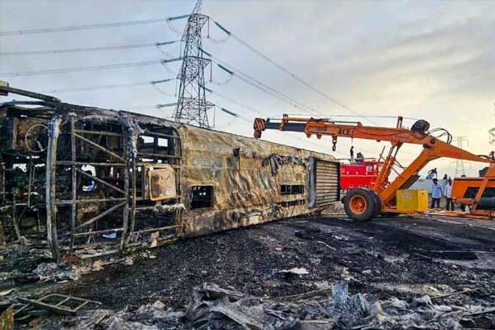 big revelation from the forensic report of buldhana bus accident the driver was drunk