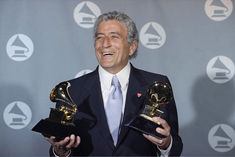 american singer tony bennett dies at the age of 96