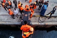 15 dead as boat capsizes off indonesias muna island