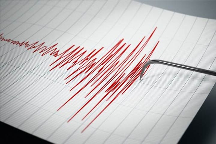 strong earthquake shook the earth of indonesia strong earthquake shook the earth of indonesia