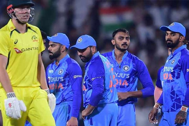 india will play three odis against australia before the world cup