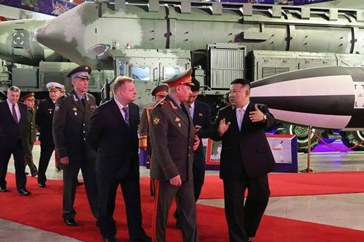 russias defense minister arrives to meet dictator kim jong russias defense minister arrives to meet dictator kim jong