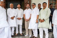 rahul gandhis meeting with karnataka congress leaders today